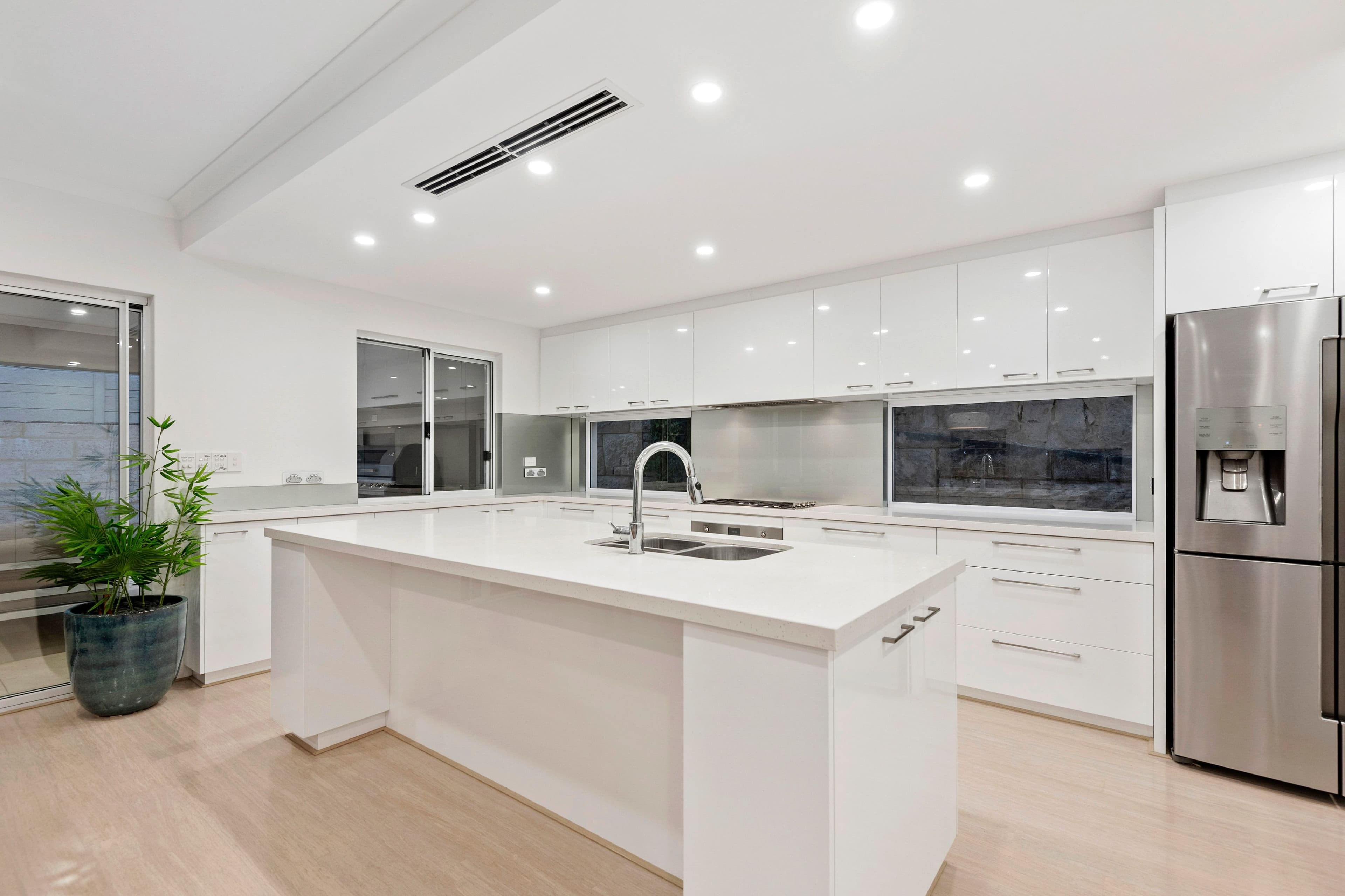 1A Hamersley Road, Sorrento WA 6020, Sorrento - Thumbnail 3