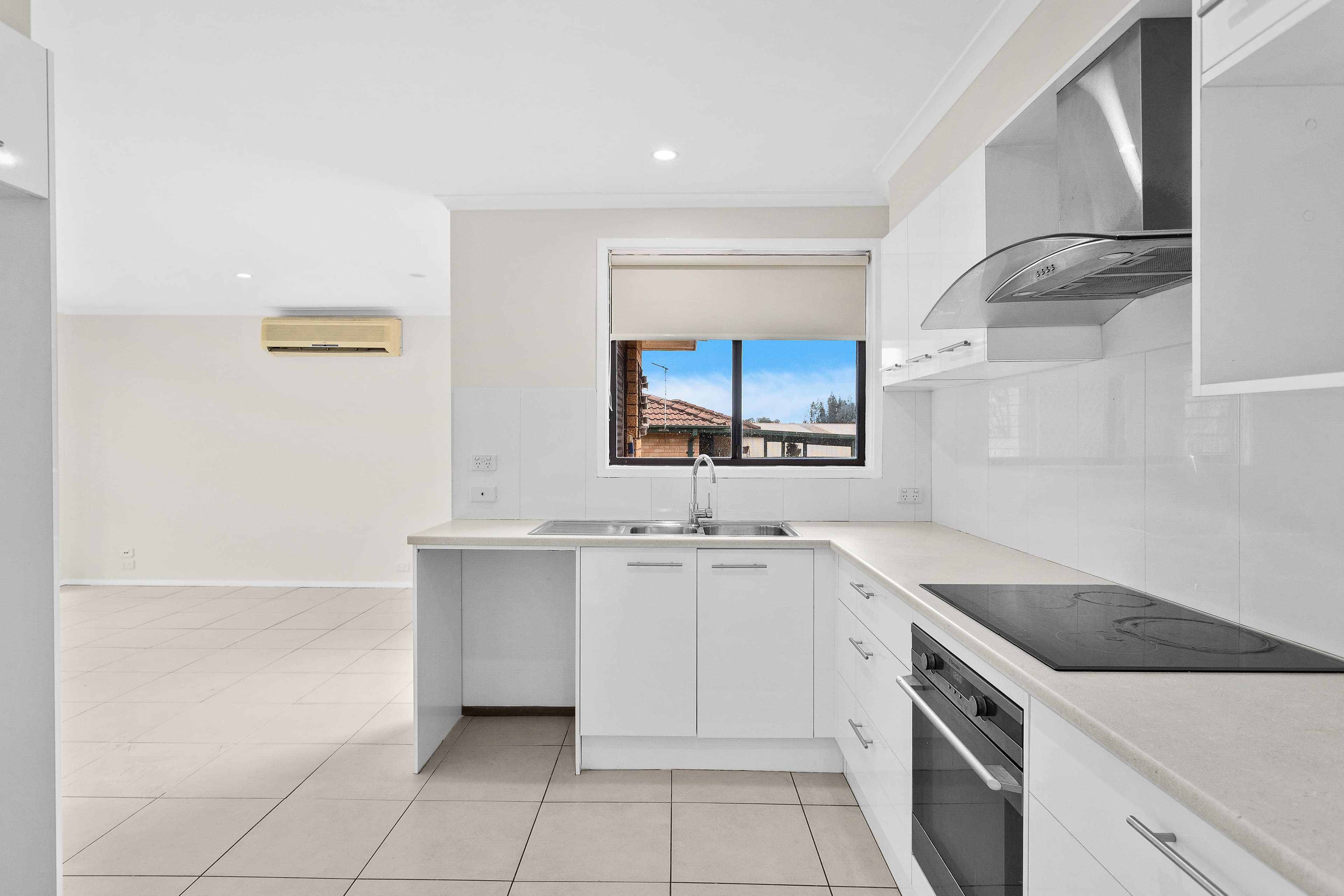 83 Cawdell Drive, Albion Park NSW 2527, Albion Park - Thumbnail 5