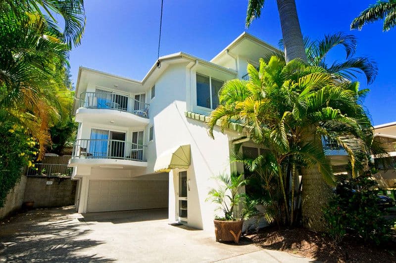 51 Eden Avenue, RAINBOW BAY QLD 4225, Rainbow Bay - Image 1