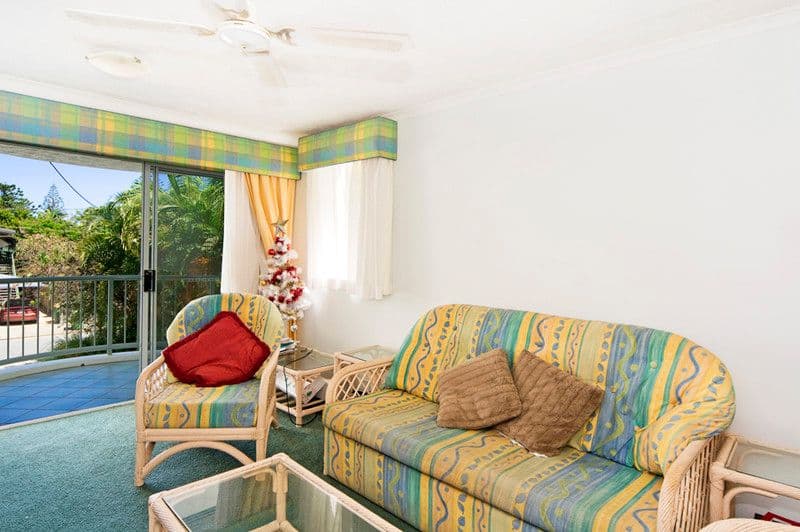51 Eden Avenue, RAINBOW BAY QLD 4225, Rainbow Bay - Thumbnail 3