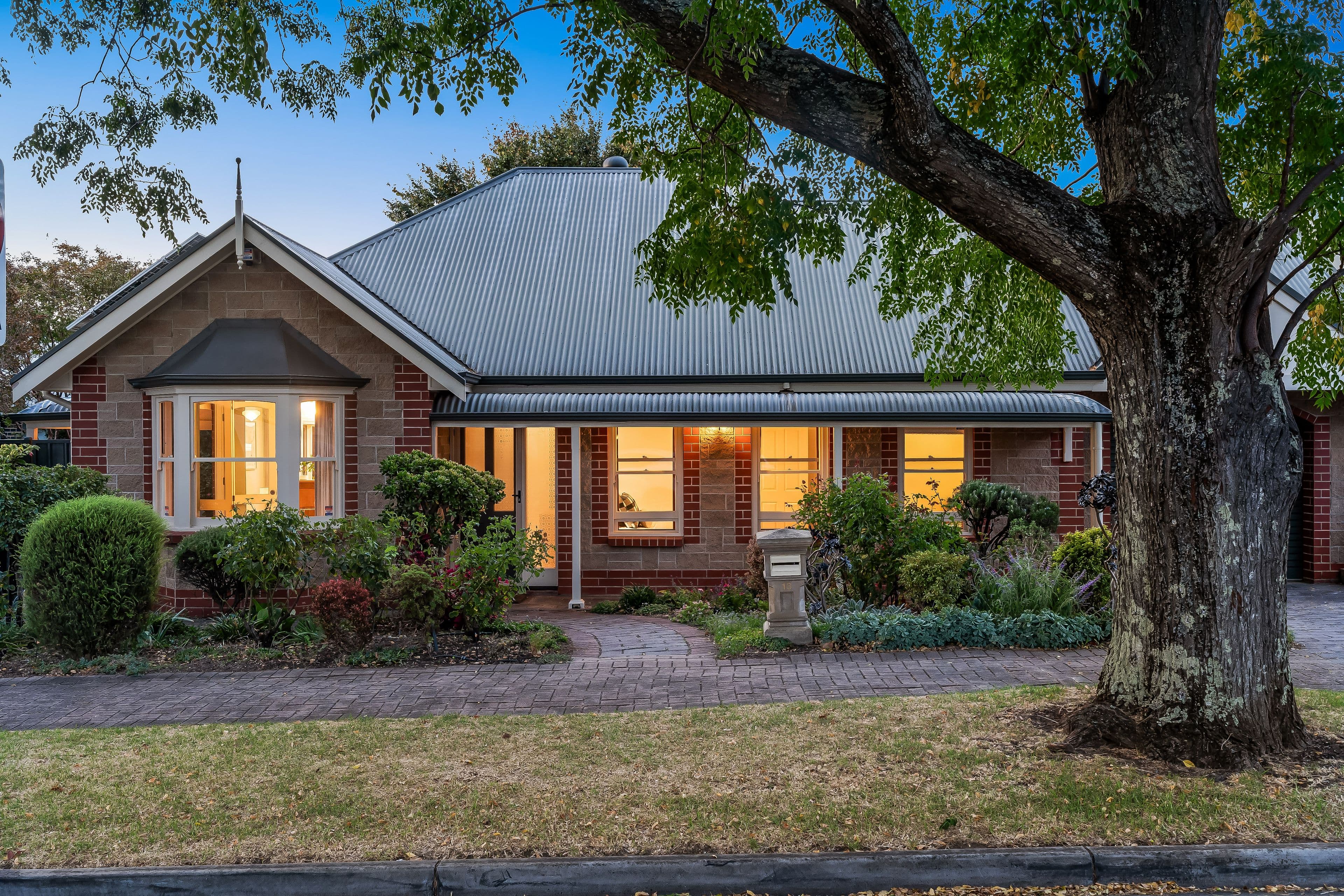 13 Cotham Avenue, Kensington Park SA 5068, Kensington Park - Image 1