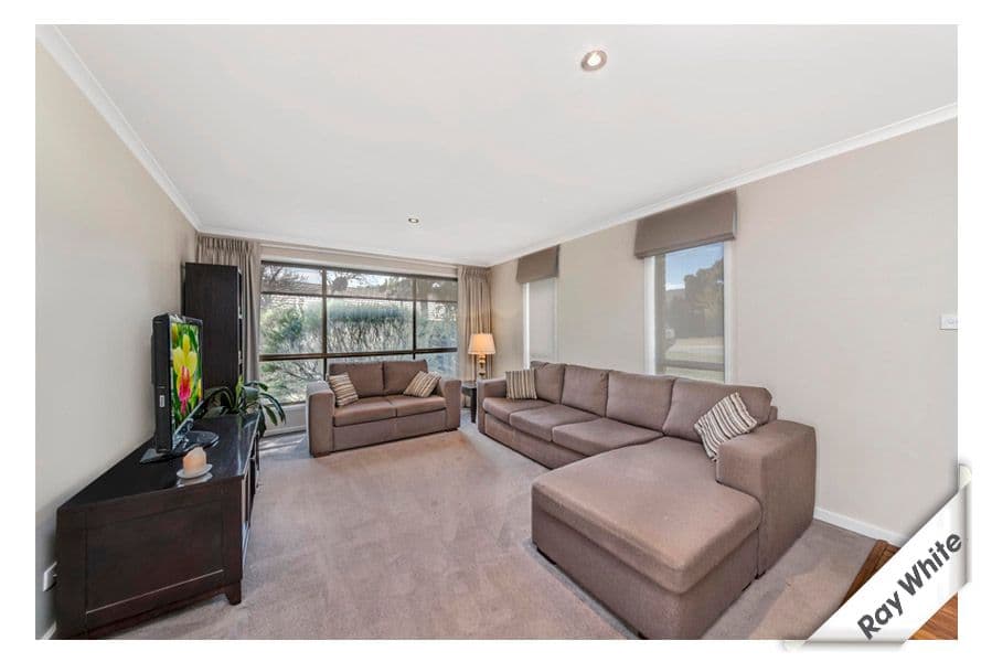6 Wolfe Place, Gilmore ACT 2905, Gilmore - Thumbnail 3