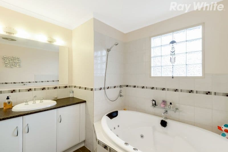 6 Heathcote Drive, Forest Hill VIC 3131, Forest Hill - Thumbnail 5