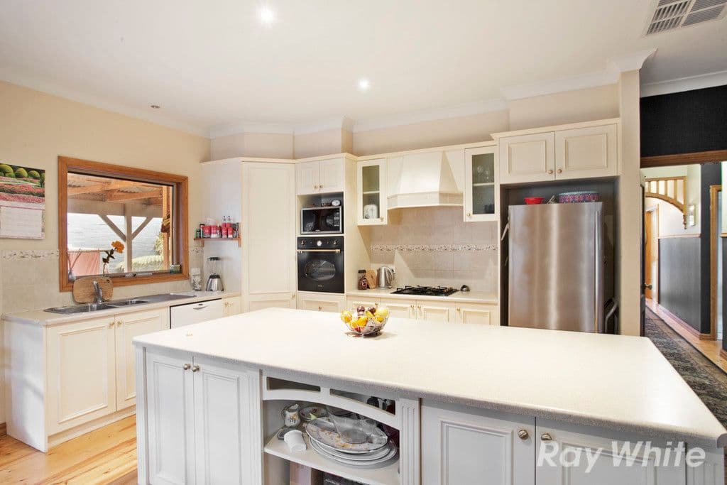 11 Johns Street, Upper Ferntree Gully VIC 3156, Upper Ferntree Gully - Thumbnail 4