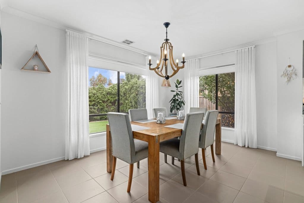 37 Morialta Circuit, Werribee VIC 3030, Werribee - Thumbnail 5