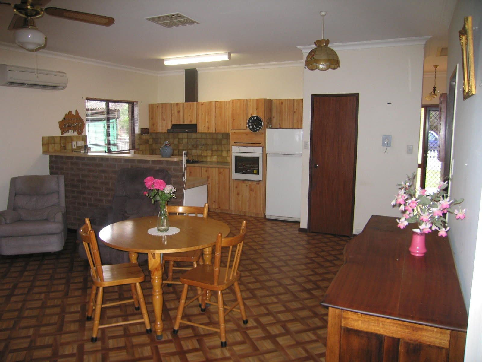 17  meares Street, YORK WA 6302, York - Thumbnail 3