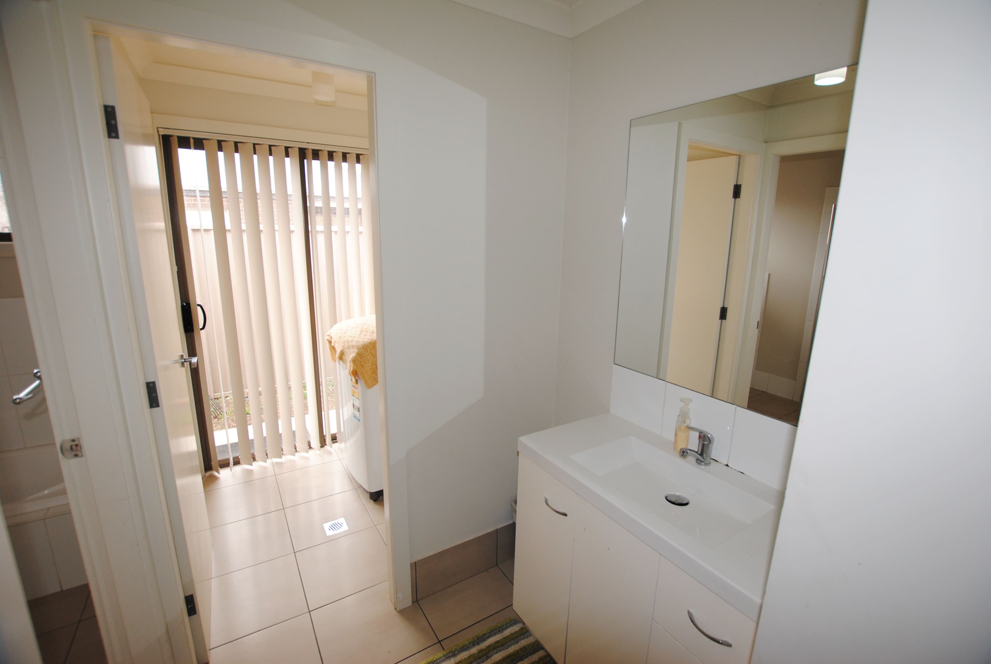 26 Spence Road, Griffith - Thumbnail 5