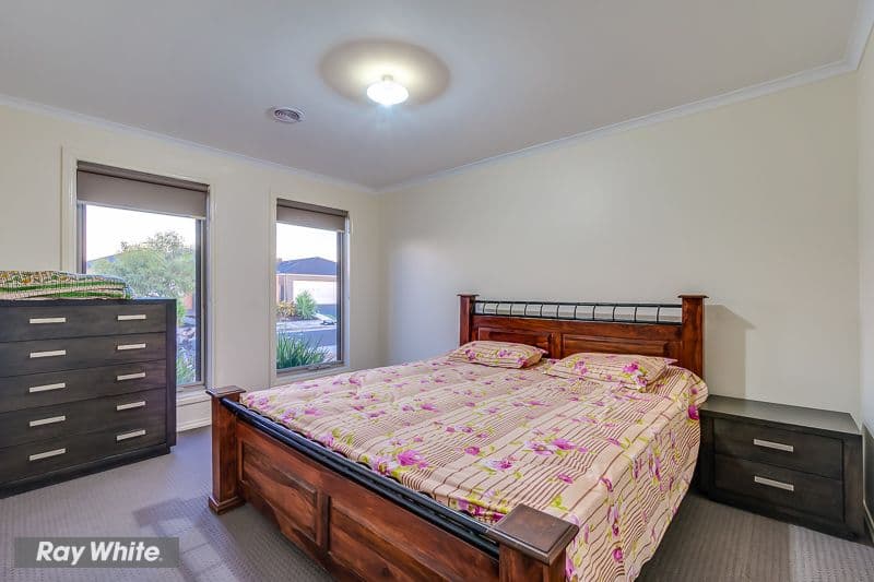 18 LANCEWOOD Road, Wyndham Vale VIC 3024, Wyndham Vale - Thumbnail 7