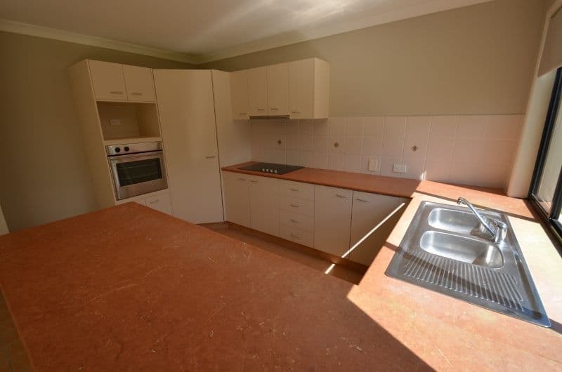 86 Christina Ryan Way, Arundel QLD 4214, Arundel - Thumbnail 2