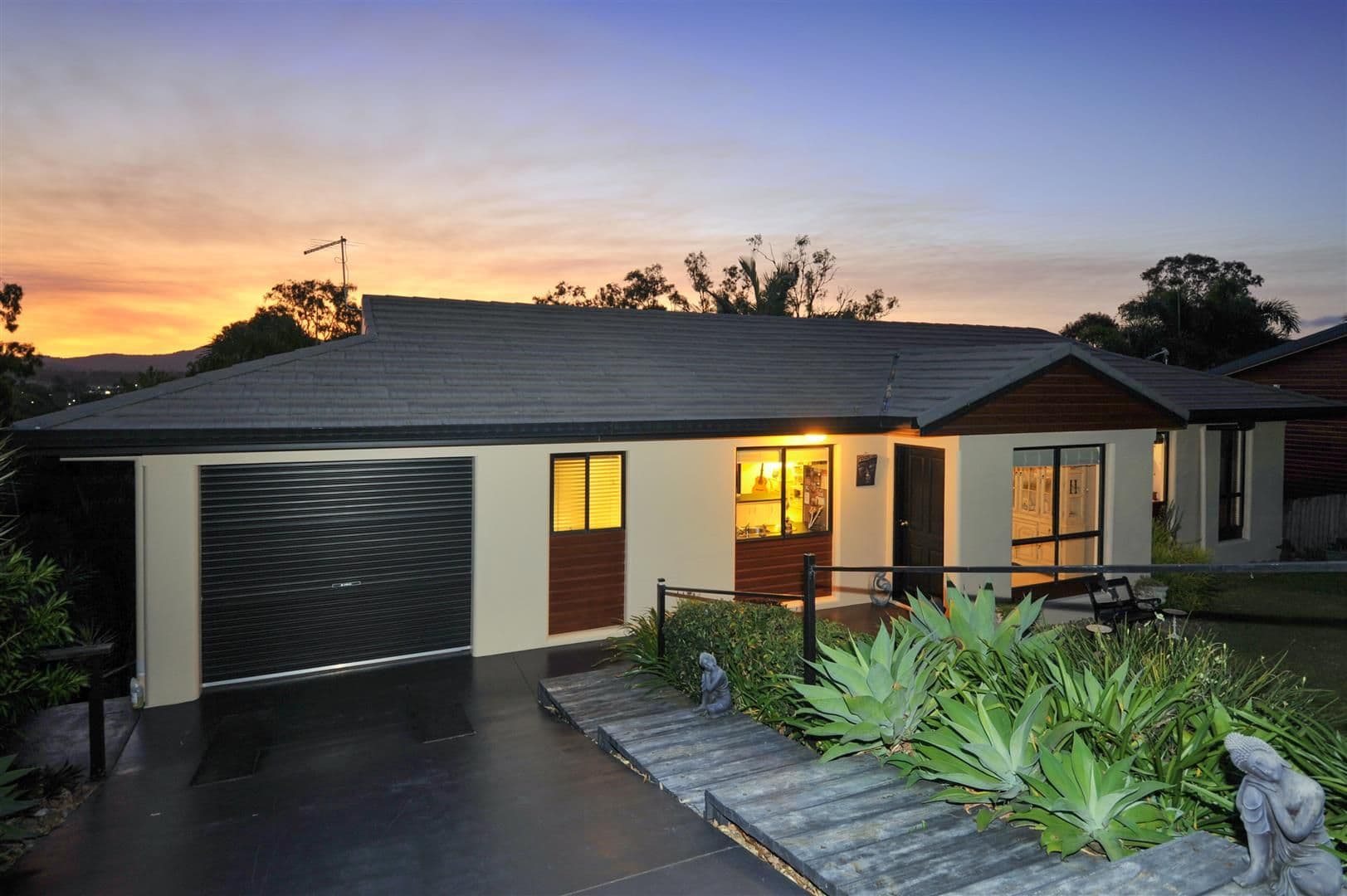 62 Country Road, CANNONVALE QLD 4802, Cannonvale - Image 1