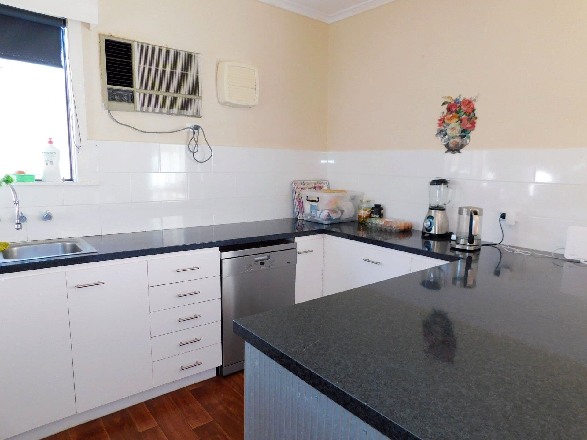 4 Buik Street, Bordertown SA 5268, Bordertown - Thumbnail 4