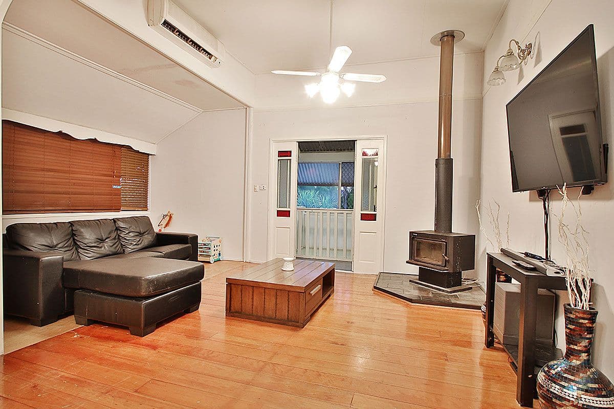 8 Pryde Street, Woodend QLD 4305, Woodend - Thumbnail 8