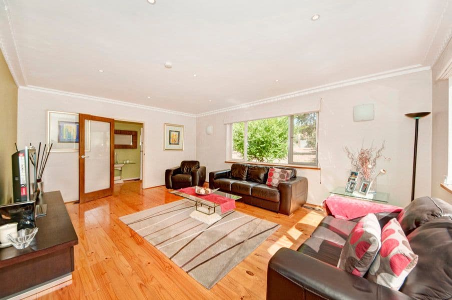 12 Leane Street, HUGHES ACT 2605, Hughes - Thumbnail 3
