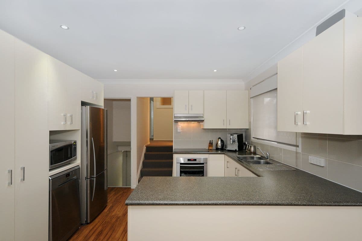 240 Alderley Street, Centenary Heights QLD 4350, Centenary Heights - Thumbnail 4