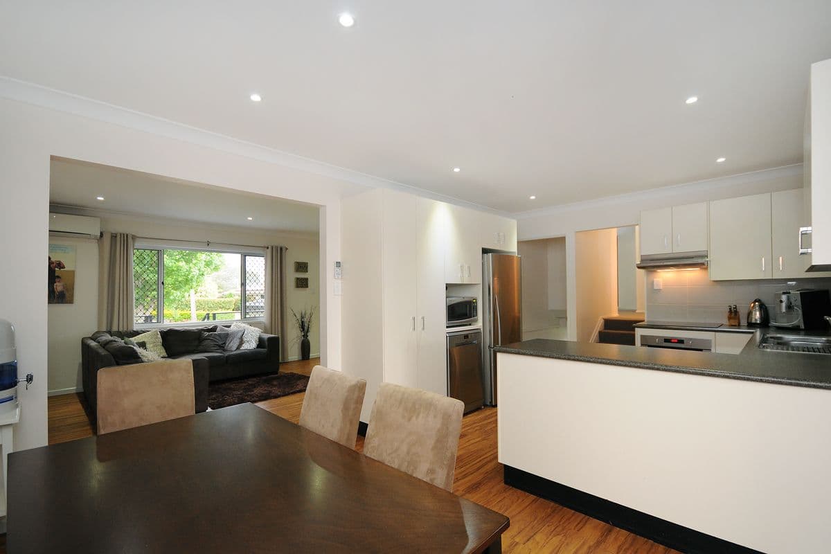 240 Alderley Street, Centenary Heights QLD 4350, Centenary Heights - Thumbnail 6