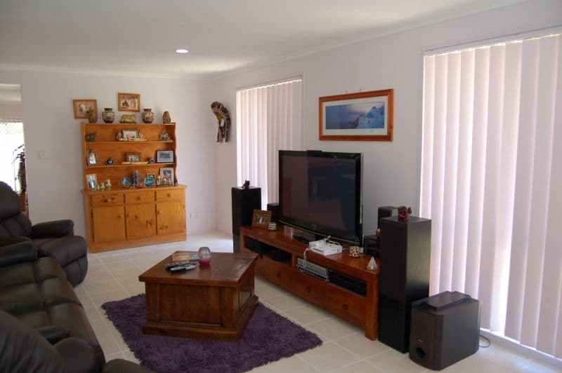 8   Jardine Court, HILLCREST QLD 4118, Hillcrest - Thumbnail 4