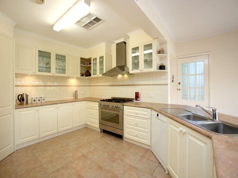 101 Grieve Pde, Altona - Thumbnail 8