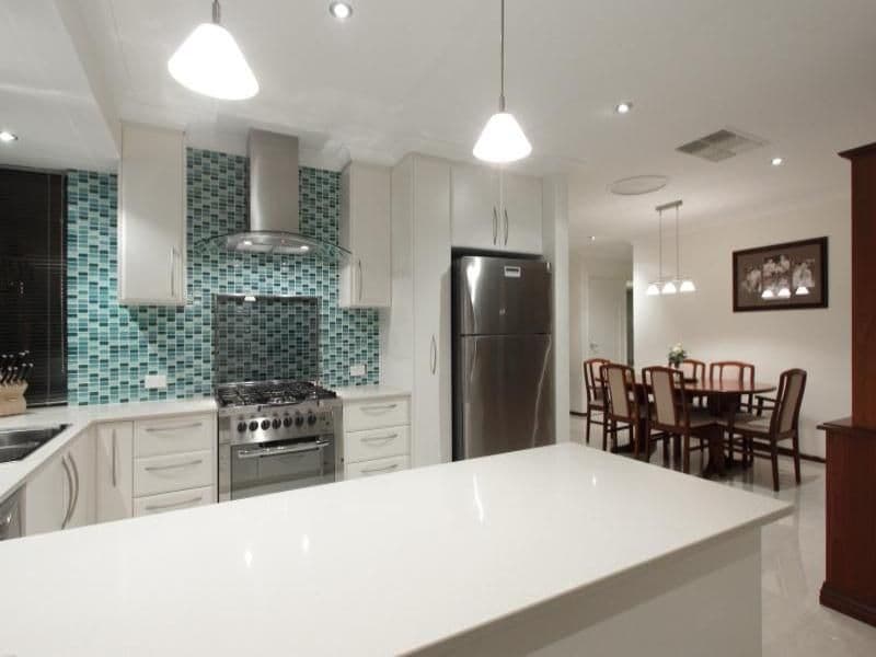 7 Gillett Drive, KARDINYA WA 6163, Kardinya - Thumbnail 2