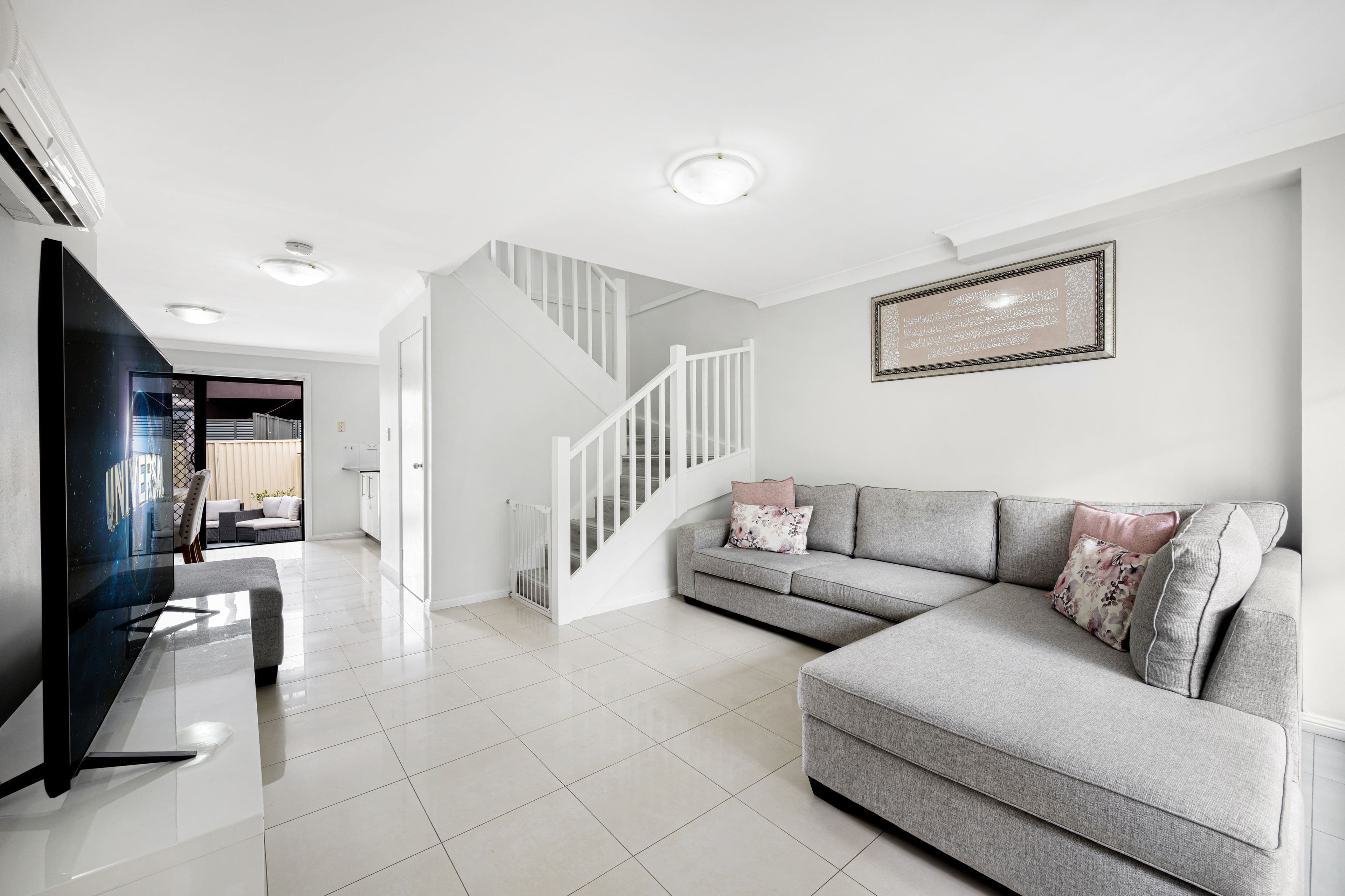 5 Lang Road, Casula NSW 2170, Casula - Thumbnail 4
