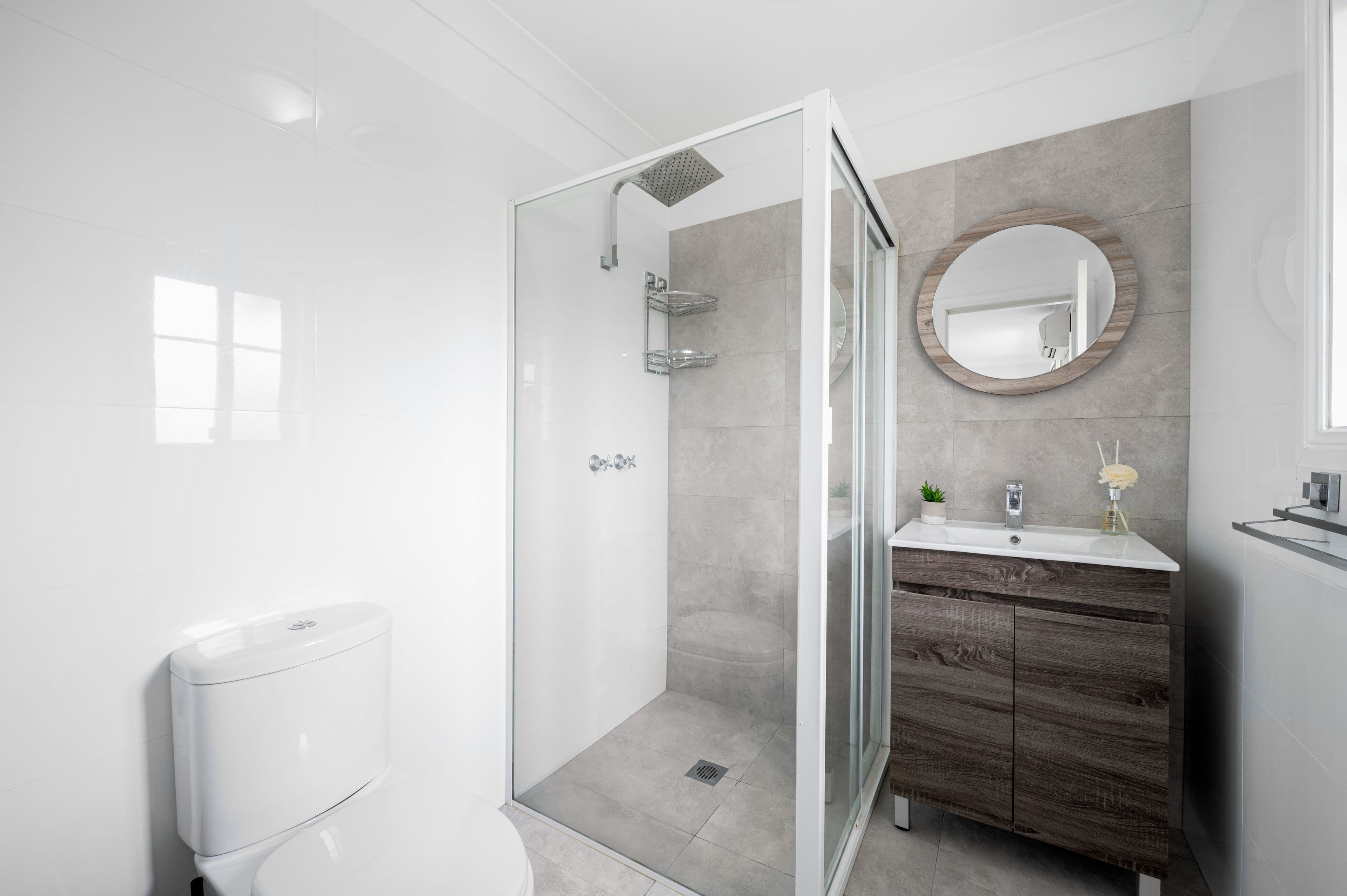 5 Lang Road, Casula NSW 2170, Casula - Thumbnail 5