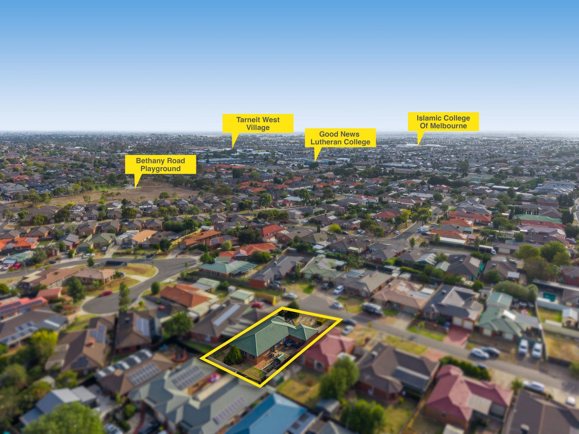 7 Hazelwood Court, Hoppers Crossing VIC 3029, Hoppers Crossing - Thumbnail 2