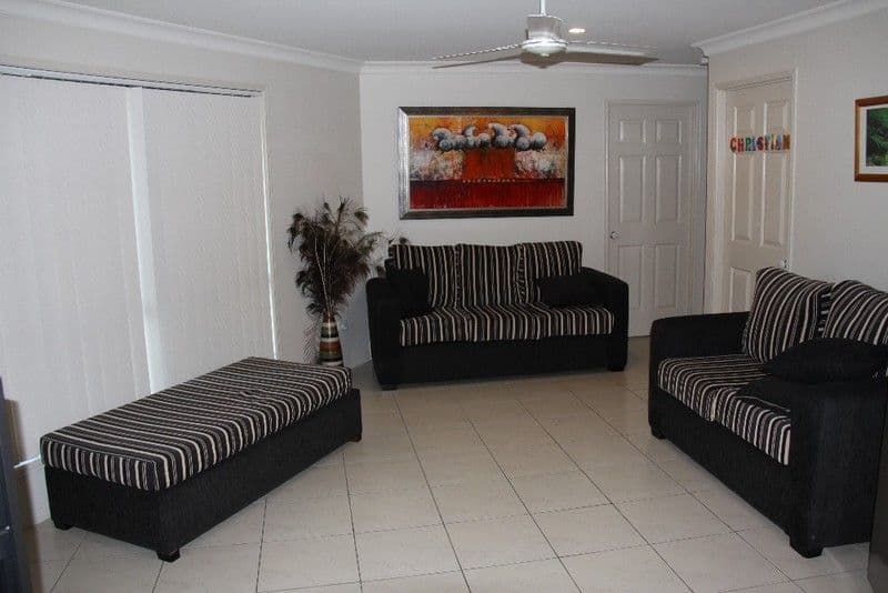 5 Forsyth Court, TANNUM SANDS QLD 4680, Tannum Sands - Thumbnail 4