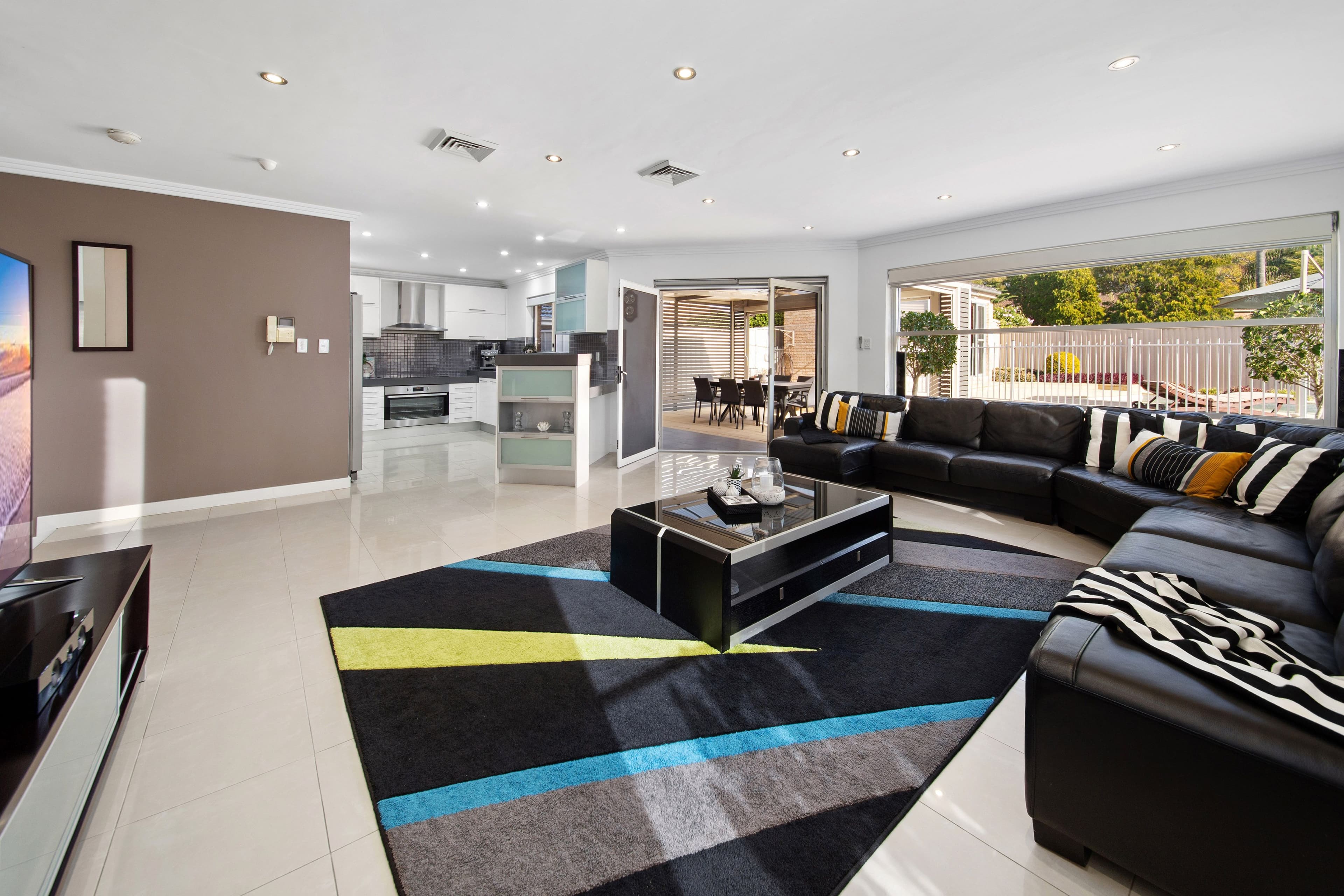 37 Mariner Road, Illawong NSW 2234, Illawong - Thumbnail 5