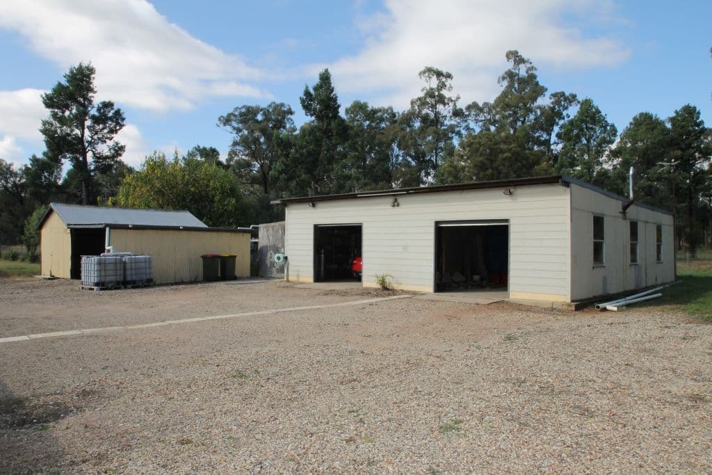 4 Arnold Avenue, Spring Ridge - Thumbnail 2