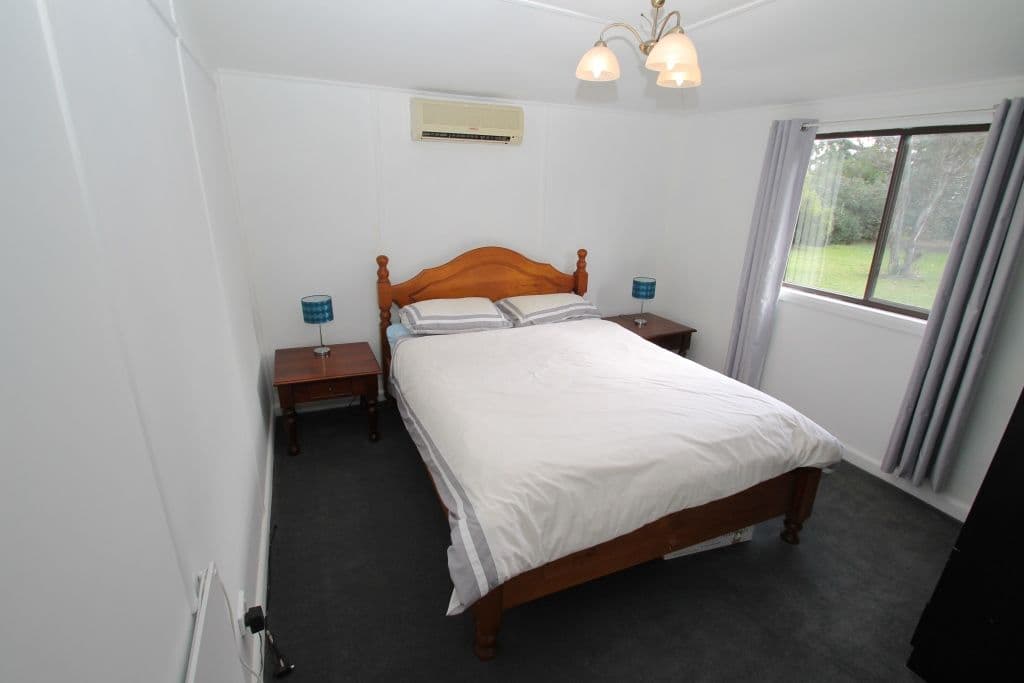 4 Arnold Avenue, Spring Ridge - Thumbnail 7