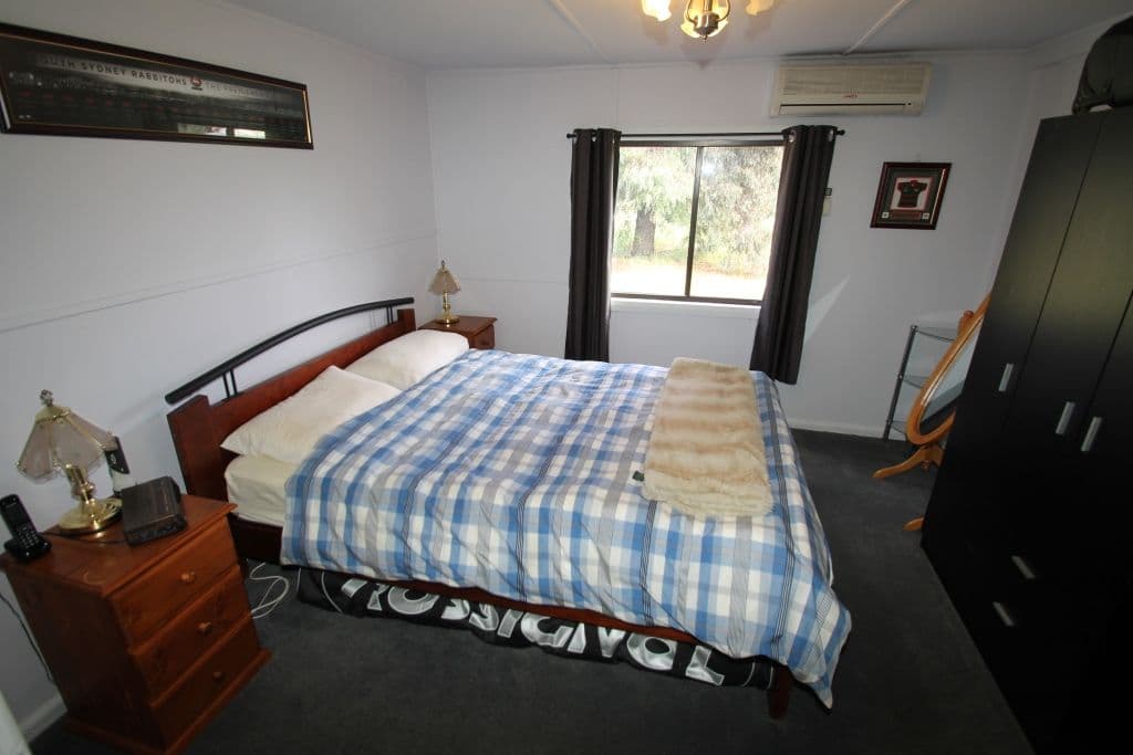 4 Arnold Avenue, Spring Ridge - Thumbnail 8