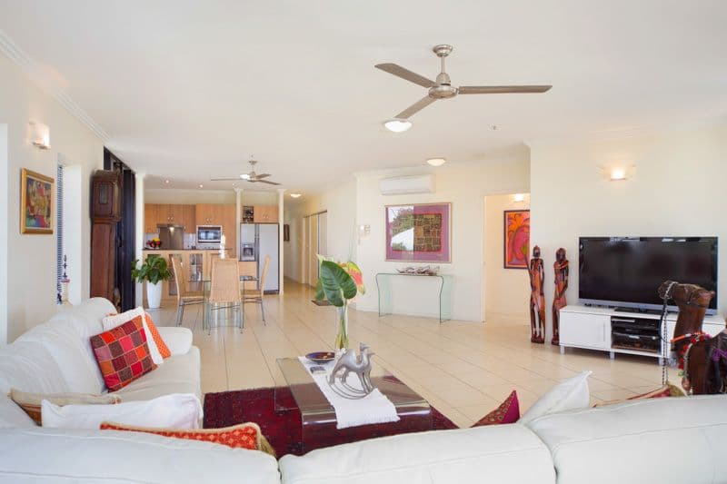 2-4 Lake Street, CAIRNS CITY QLD 4870, Cairns City - Thumbnail 2