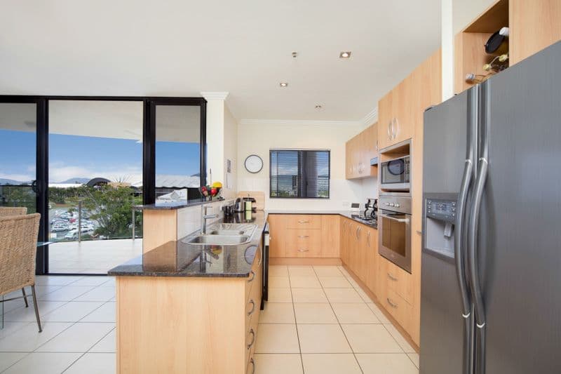 2-4 Lake Street, CAIRNS CITY QLD 4870, Cairns City - Thumbnail 5