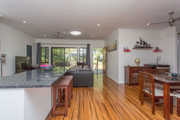 43 Eshelby Drive, Cannonvale QLD 4802, Cannonvale - Thumbnail 2