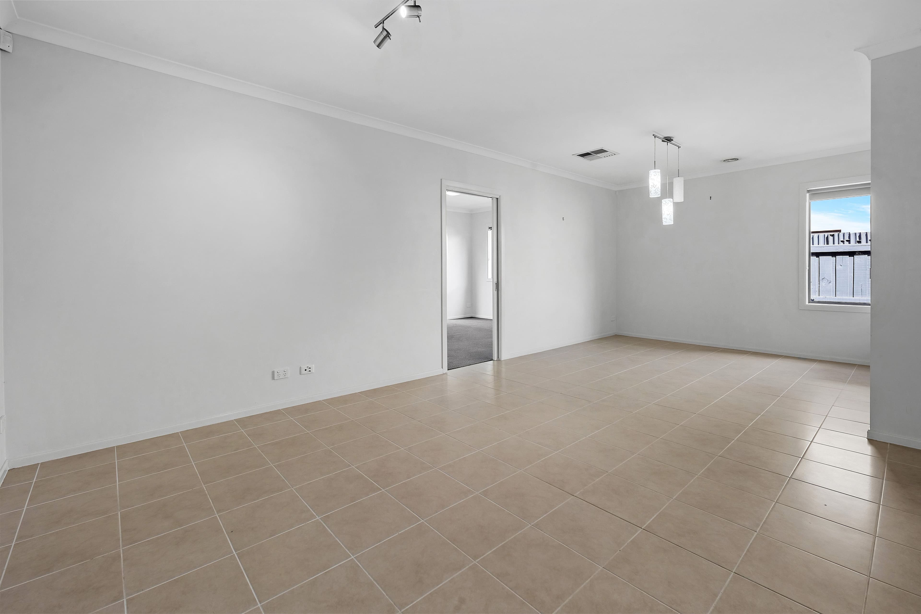 27 Keane Crescent, Lalor VIC 3075, Lalor - Thumbnail 5