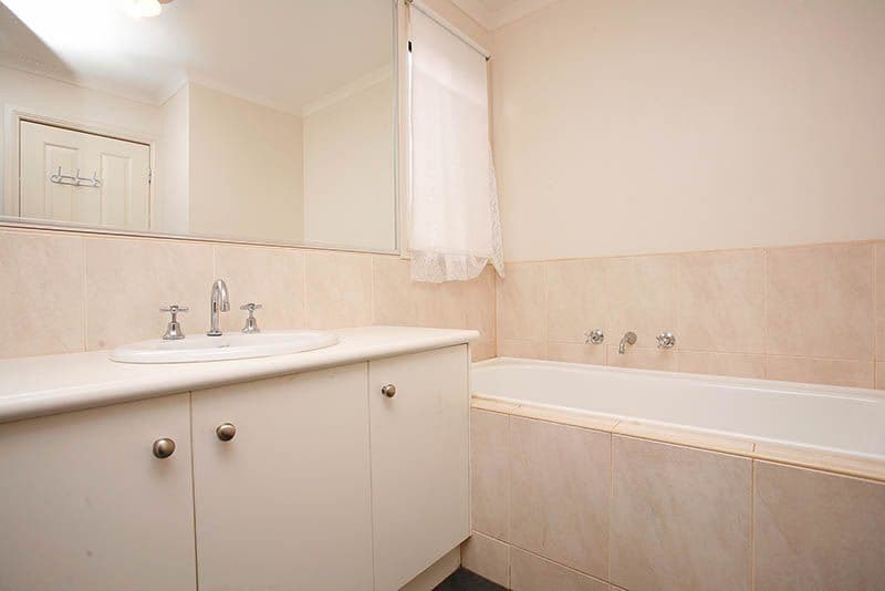 9 Faye Avenue, TRUGANINA VIC 3029, Truganina - Thumbnail 5