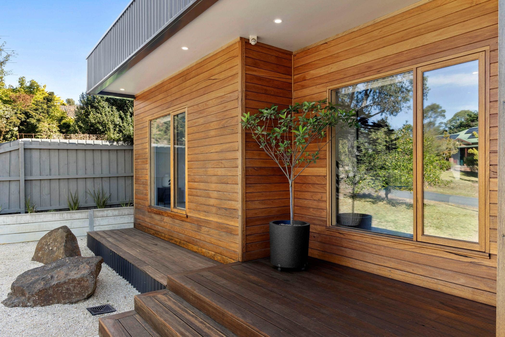 17 Brewster Street, Woodend VIC 3442, Woodend - Thumbnail 4