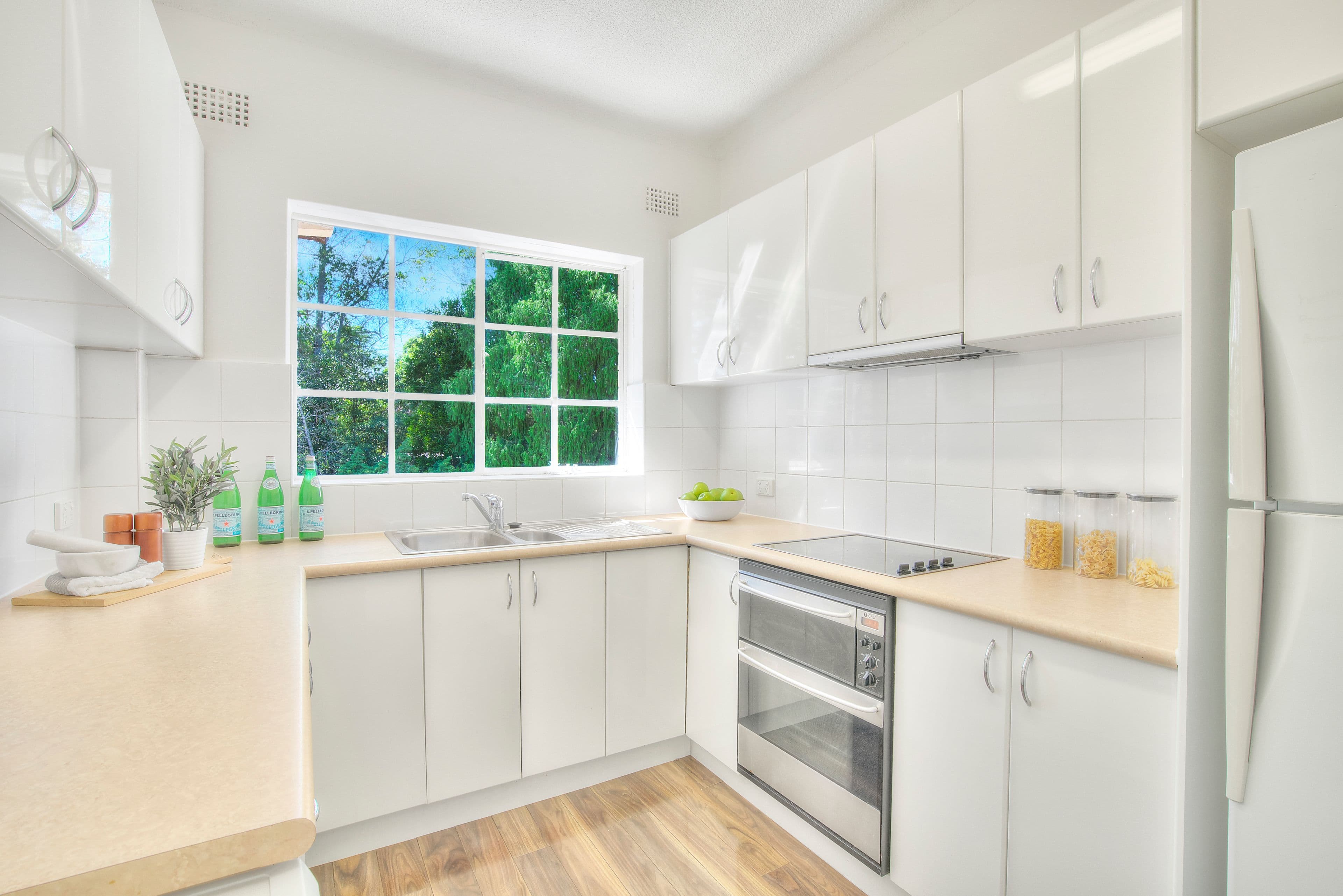 8/1150 Dandenong Road, Carnegie - Thumbnail 2