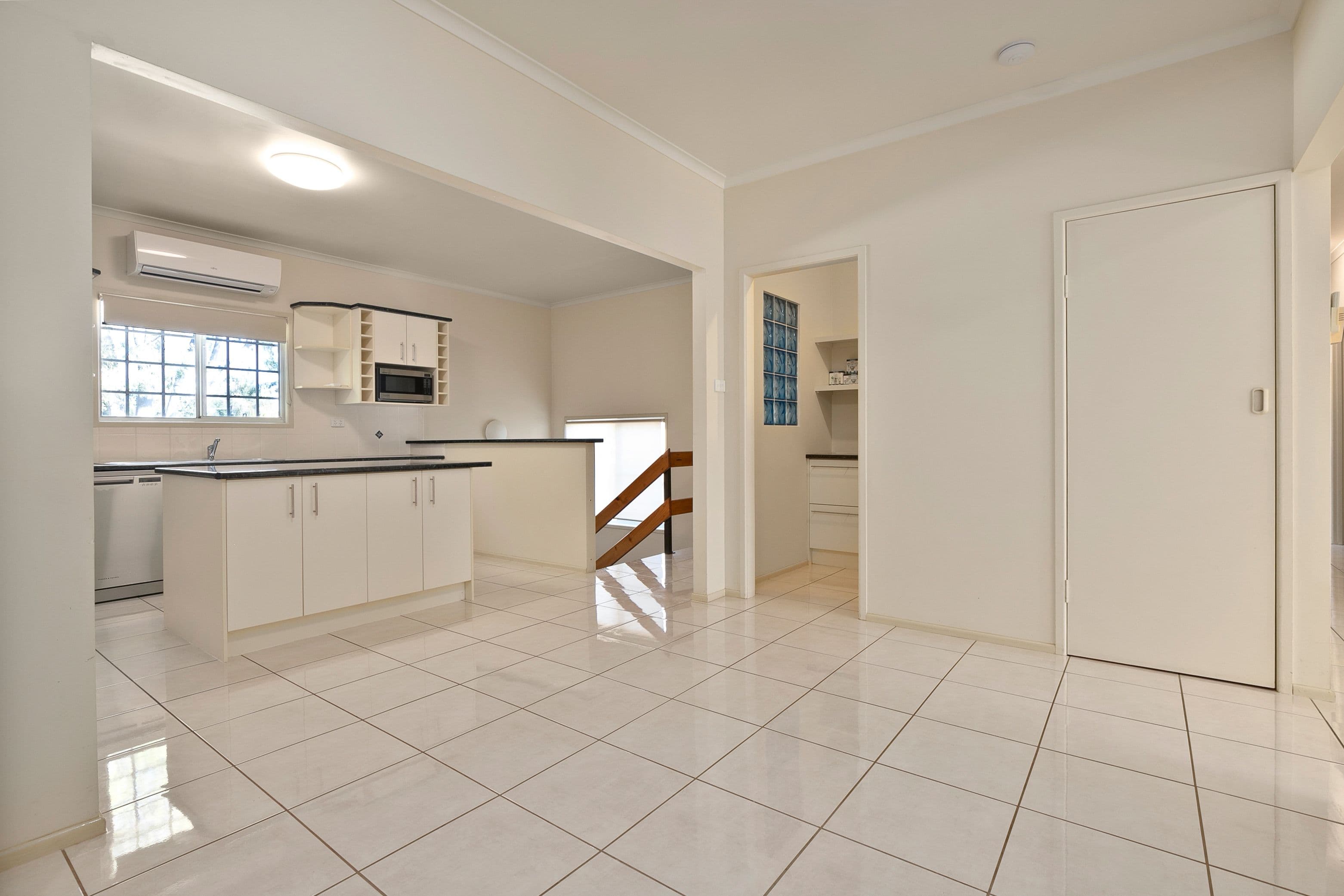 3 Sunflower Place, Emerald QLD 4720, Emerald - Thumbnail 5