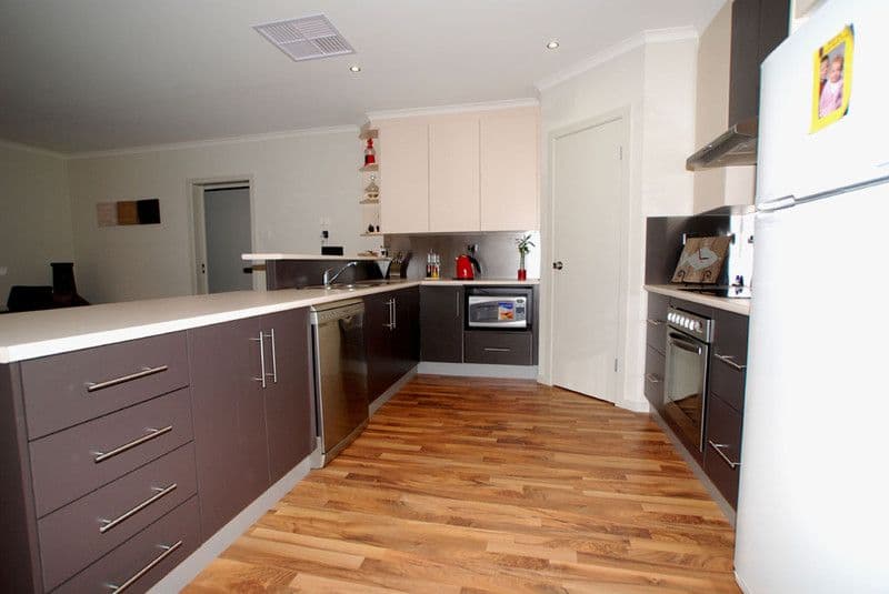 15 Lurline Boulevard, SELLICKS BEACH SA 5174, Sellicks Beach - Thumbnail 2