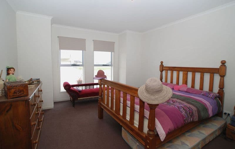15 Lurline Boulevard, SELLICKS BEACH SA 5174, Sellicks Beach - Thumbnail 5