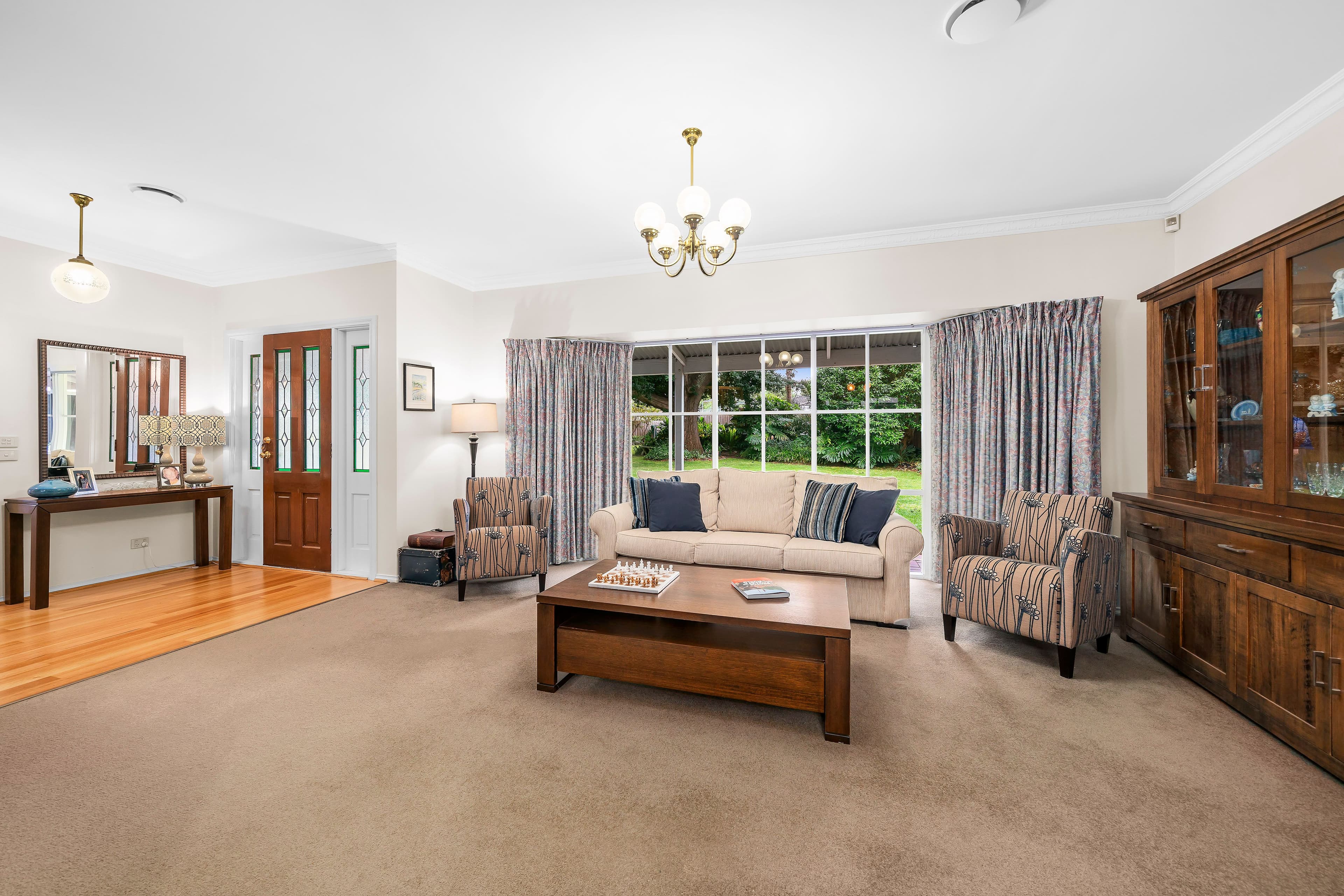 11 Hertford Court, Wantirna South VIC 3152, Wantirna South - Thumbnail 2