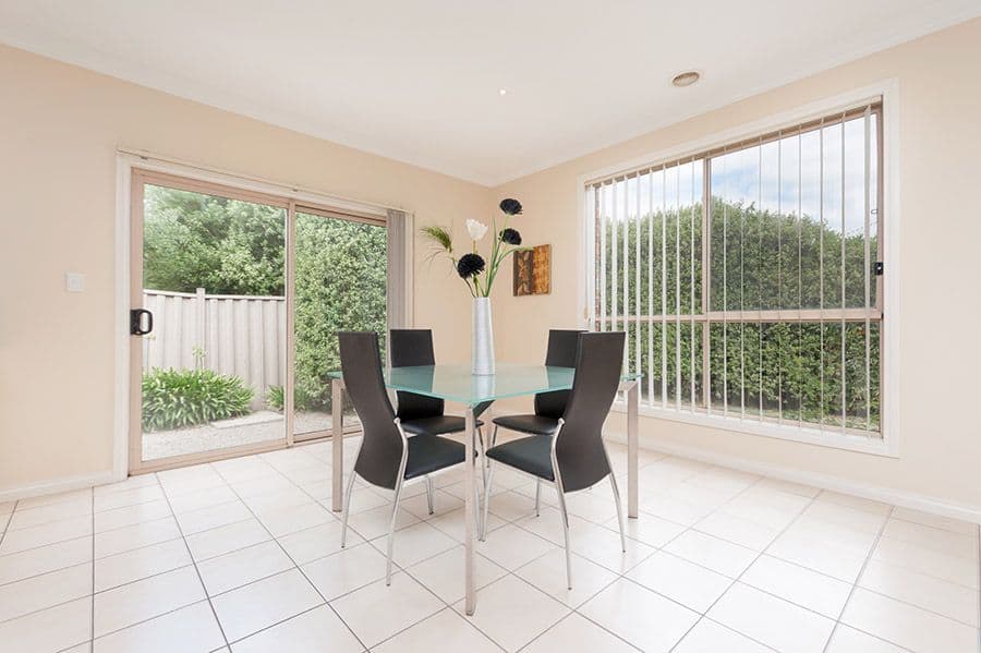 6 Berrima Close, Craigieburn VIC 3064, Craigieburn - Thumbnail 4