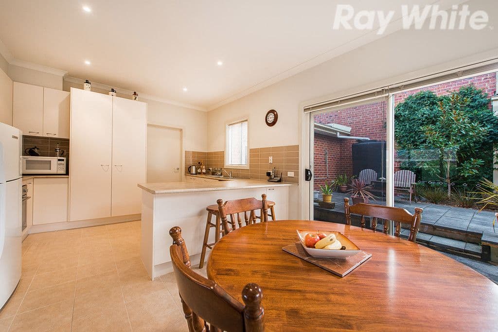 10 Narcissus Avenue, Boronia VIC 3155, Boronia - Thumbnail 3