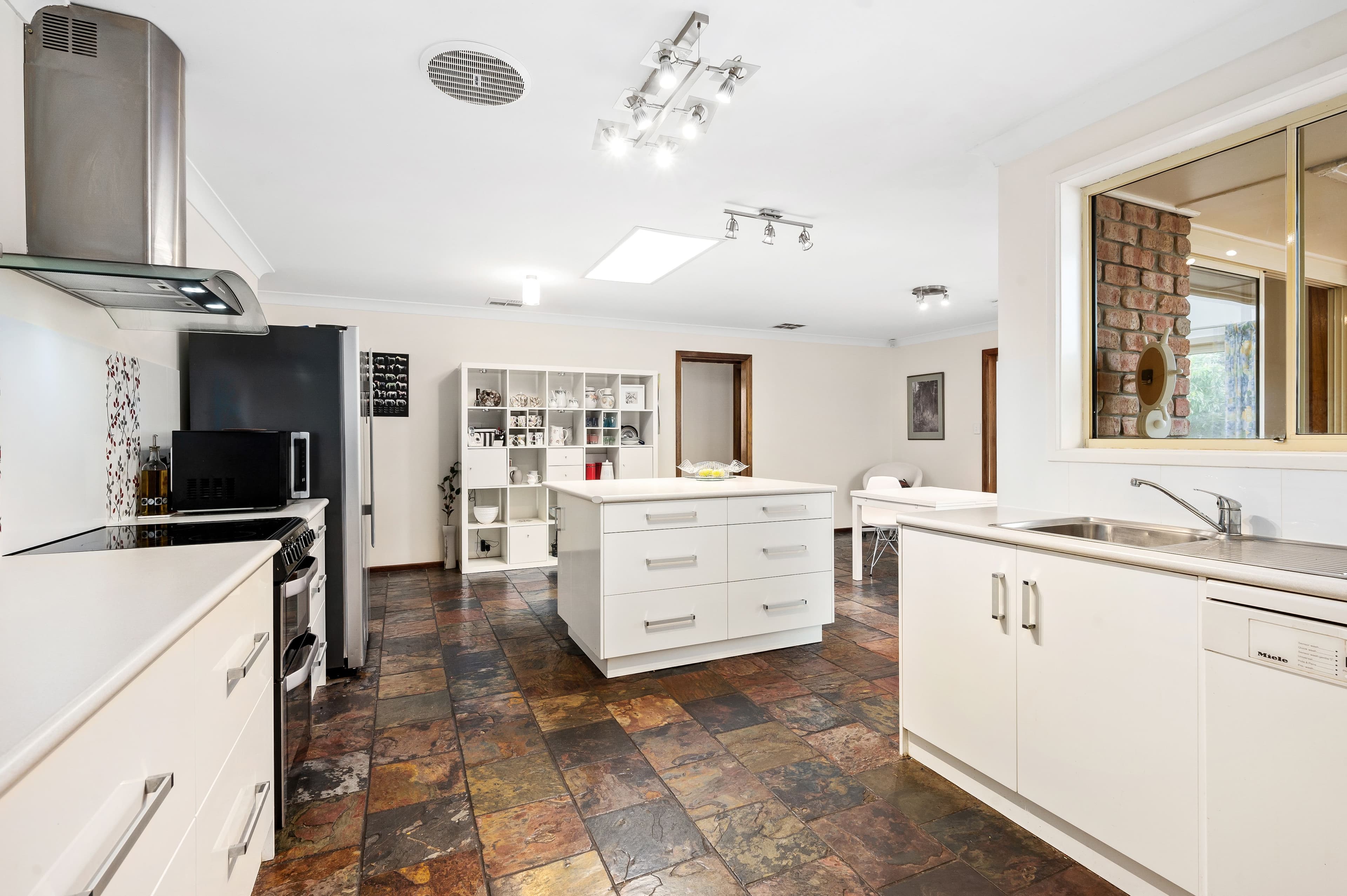 3 Ketch Place, Encounter Bay SA 5211, Encounter Bay - Thumbnail 6