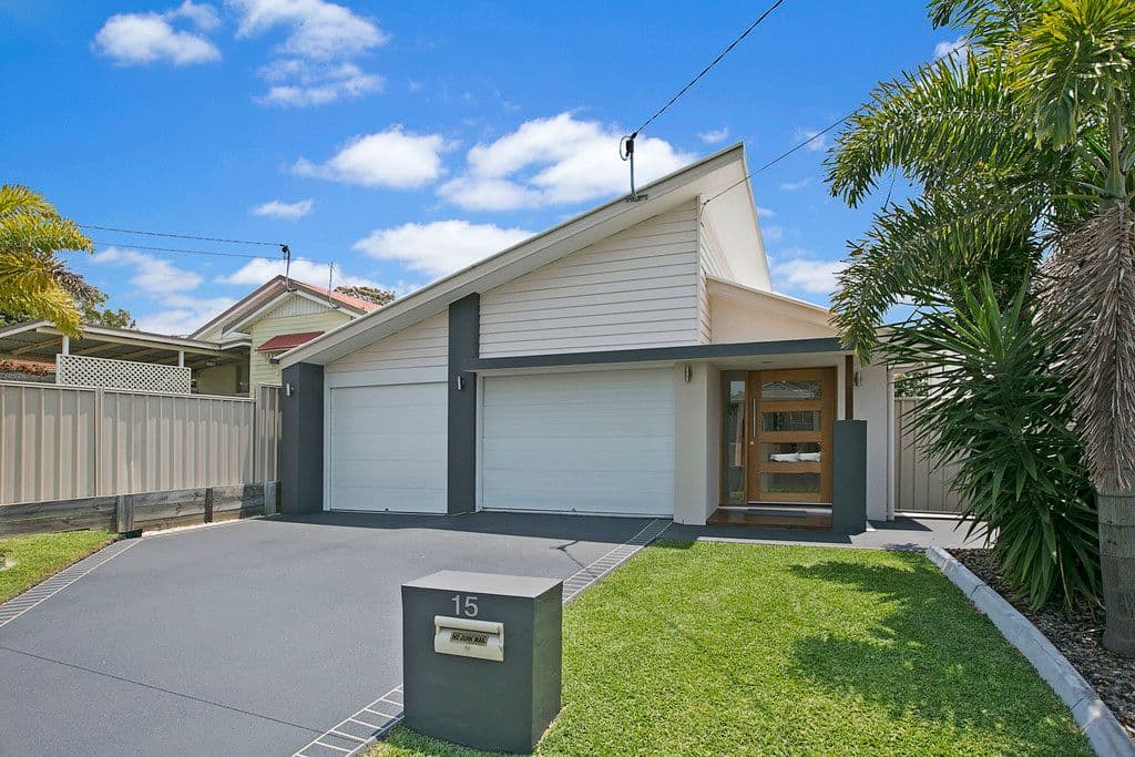 15 Wassell Street, Wynnum QLD 4178, Wynnum - Image 1