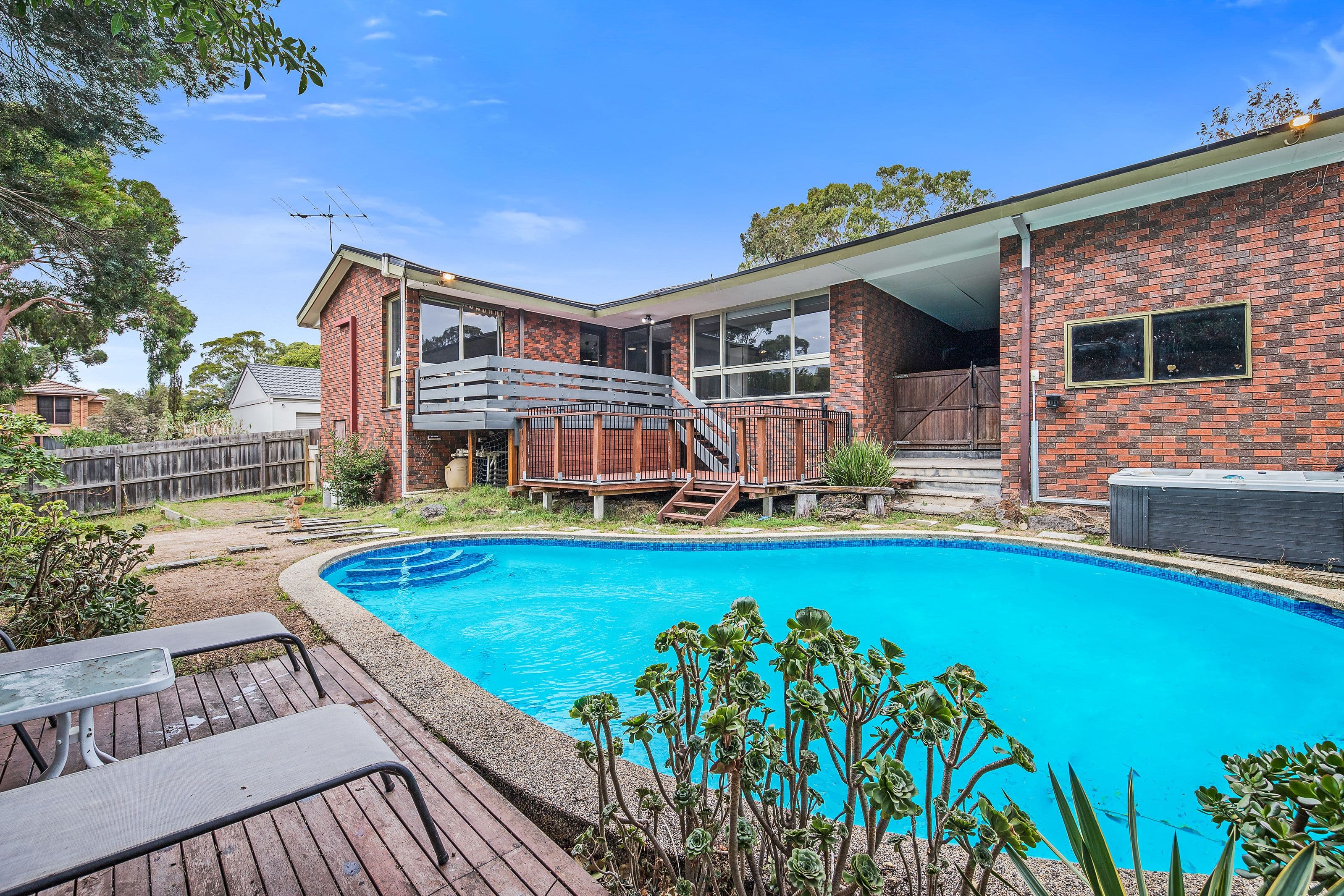 15 Redleaf Way, Wheelers Hill VIC 3150, Wheelers Hill - Thumbnail 6