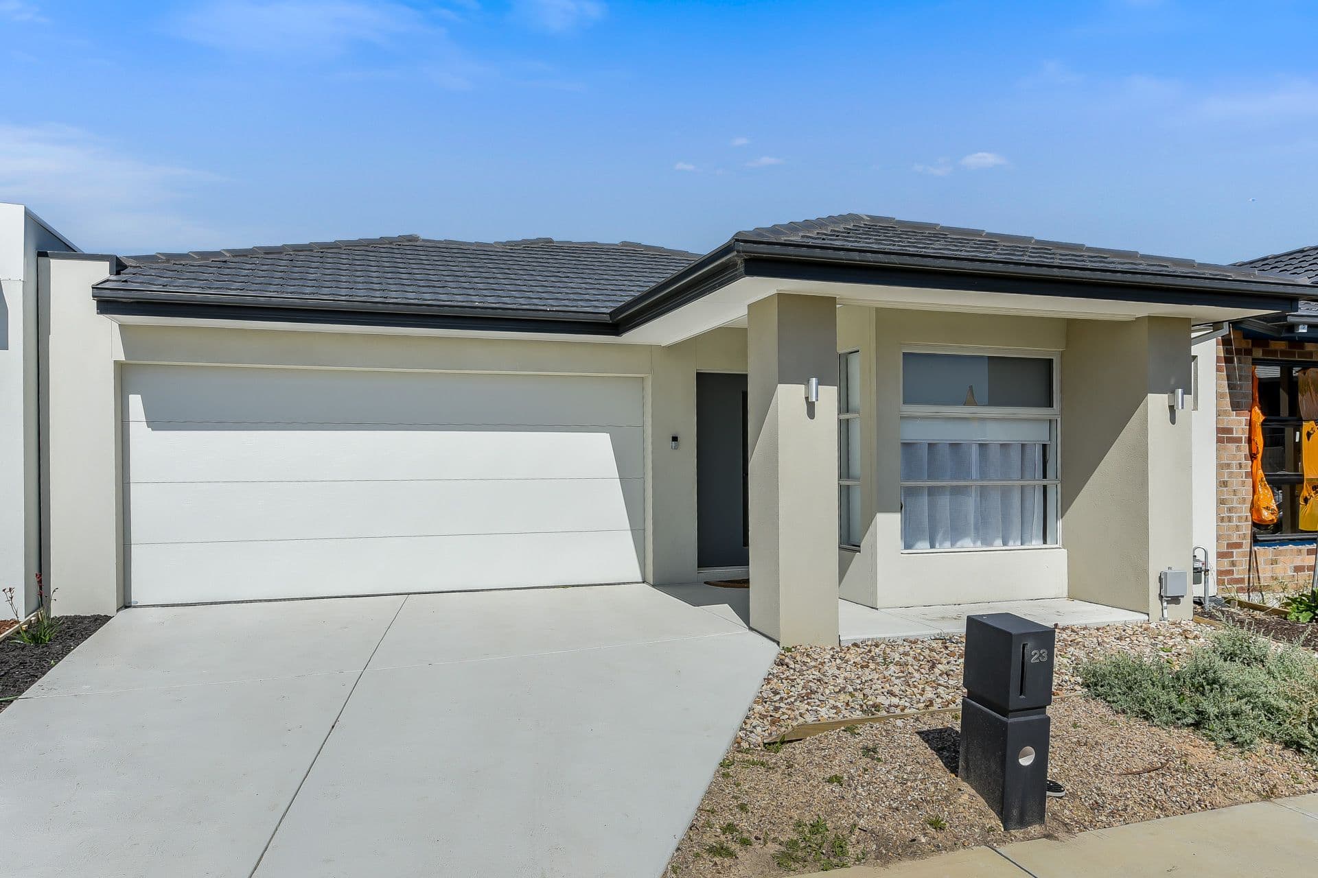 23 Tartan Drive, Clyde North VIC 3978, Clyde North - Thumbnail 2