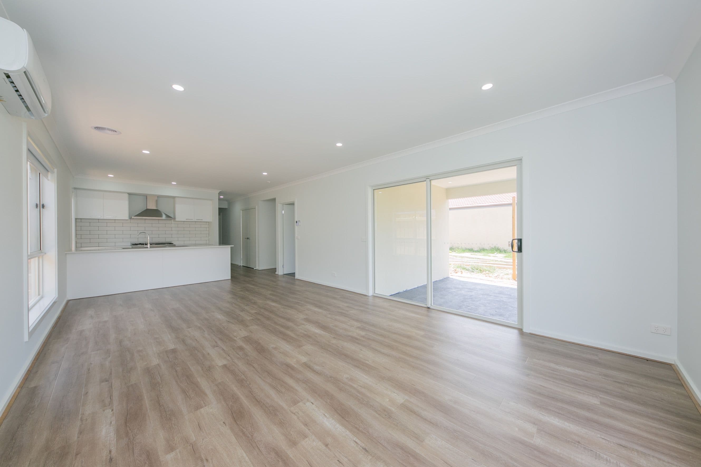 23 Tartan Drive, Clyde North VIC 3978, Clyde North - Thumbnail 4