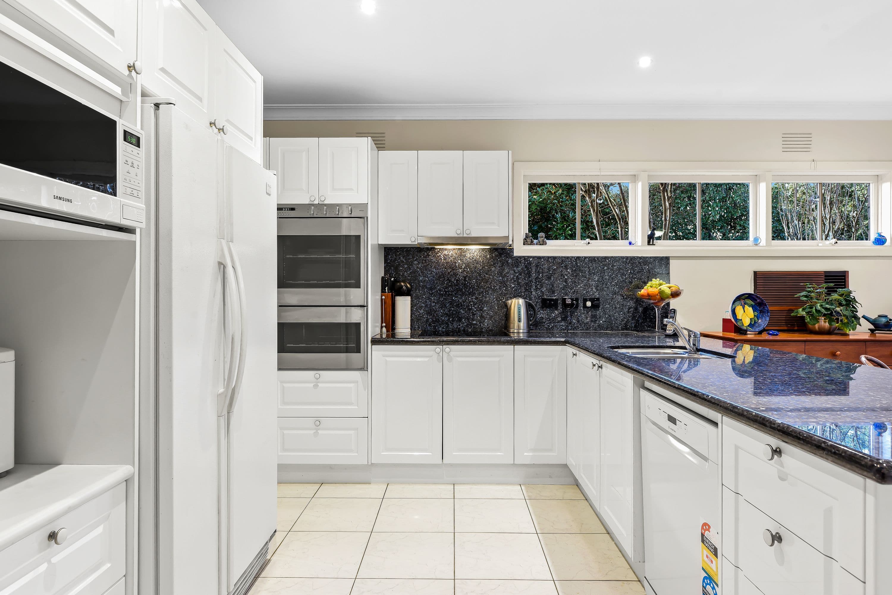 23 Donald Road, Wheelers Hill VIC 3150, Wheelers Hill - Thumbnail 2