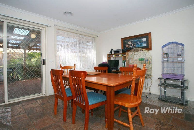 13 Suaad Court, CRANBOURNE VIC 3977, Cranbourne West - Thumbnail 4